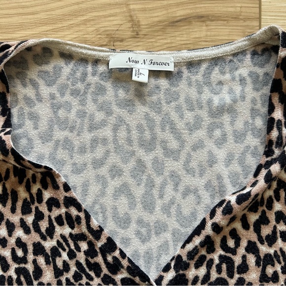 Rib knit animal print button front cardigan, Size L - Picture 2 of 4